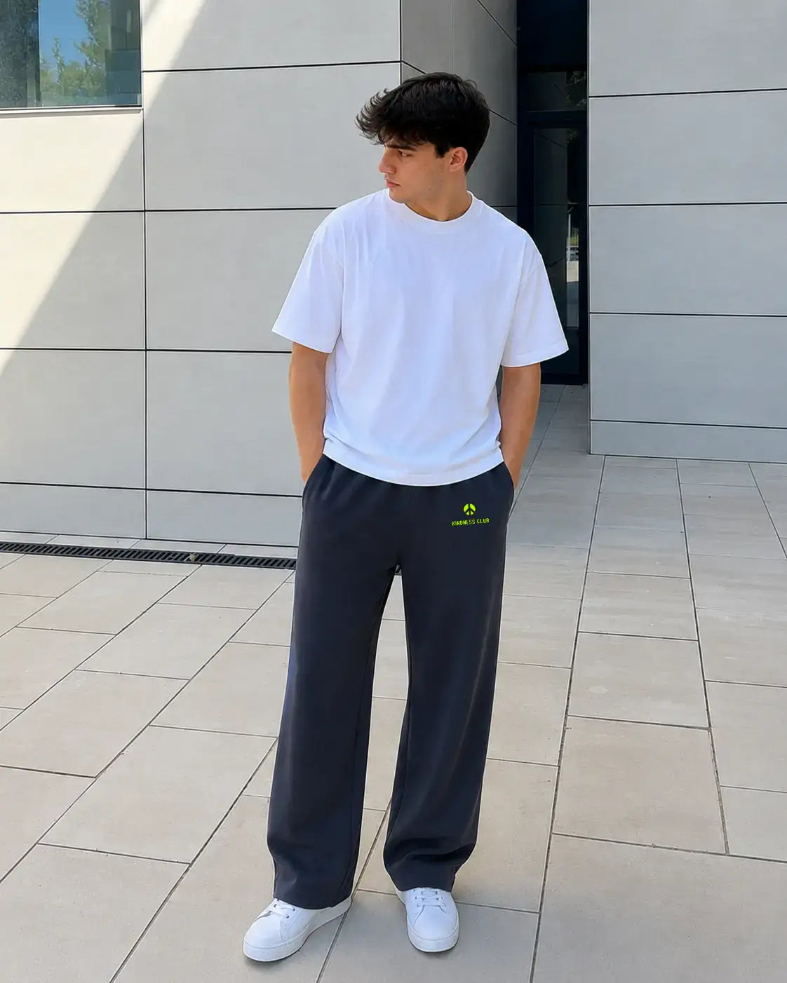 Kindness Baggy Sweatpant Navy